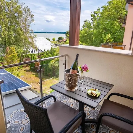 Kiss-henezi Bed & Breakfast