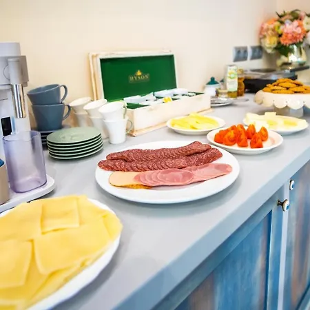 Bed & Breakfast Kiss-henezi Keszthely