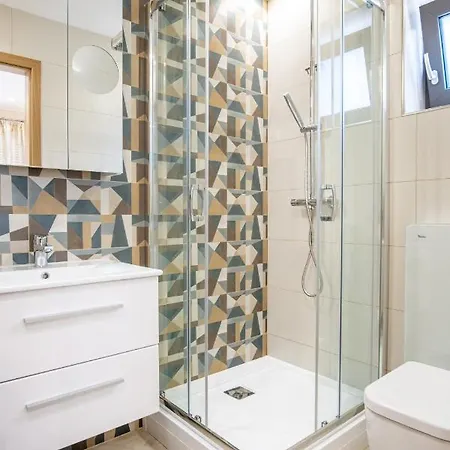 Kiss-henezi 3* Keszthely