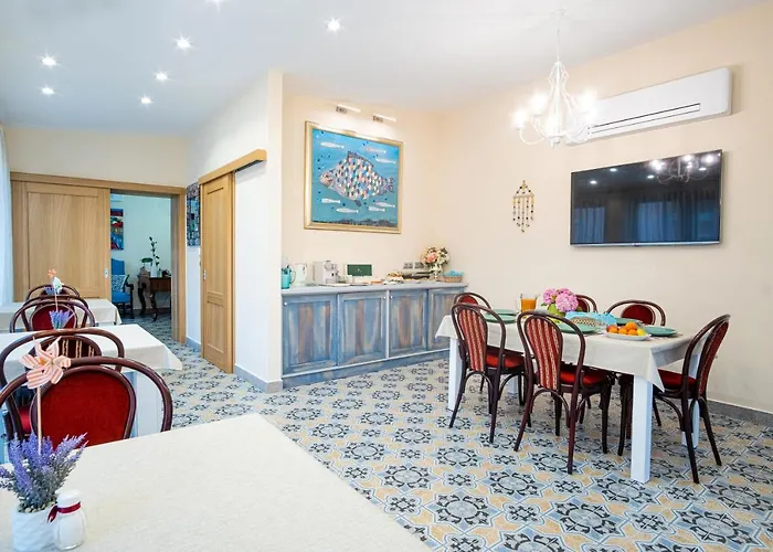 Kiss-henezi Bed and Breakfast